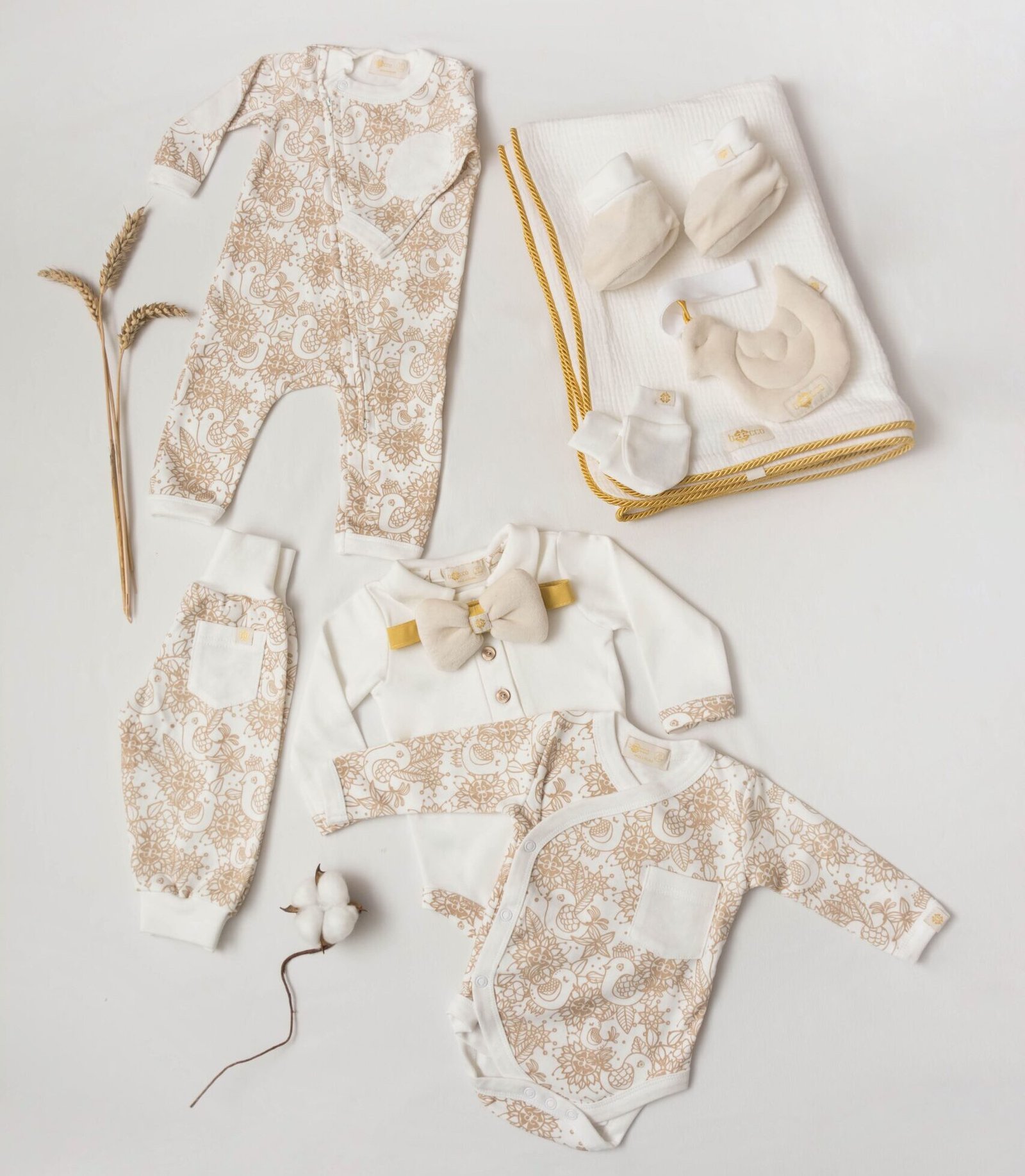 GIFT BOX LARGE BOY | Made of 100% Organic Cotton