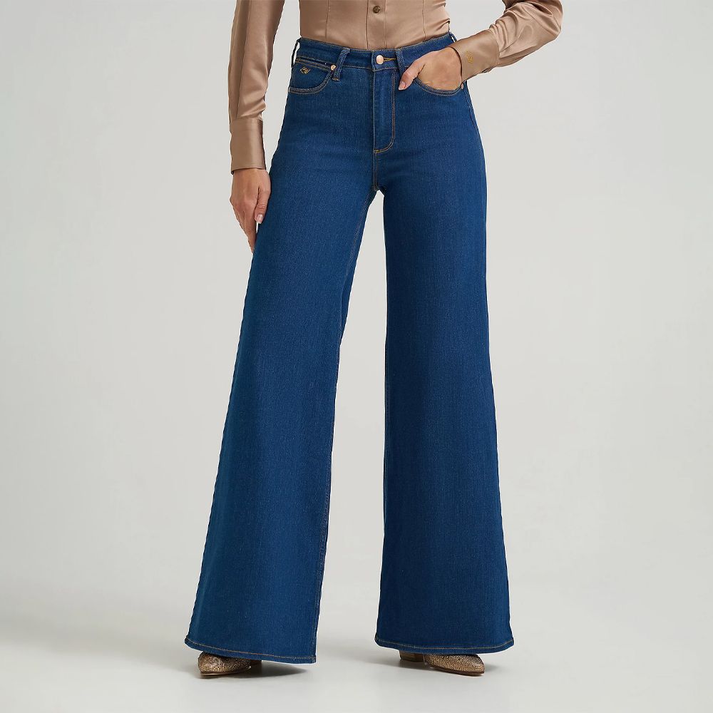 Wrangler x Lainey Wilson Cheeky Wide Leg Jean