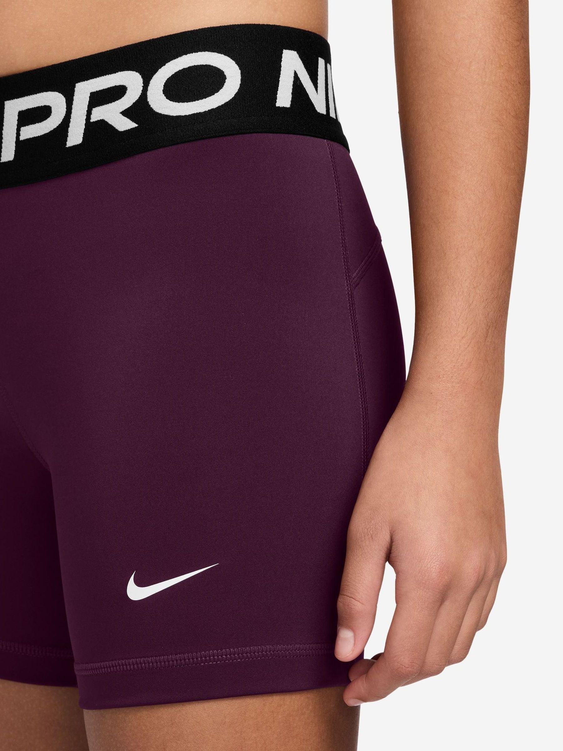 Bordeaux Burgundy - Nike Dri-FIT Pro shorts