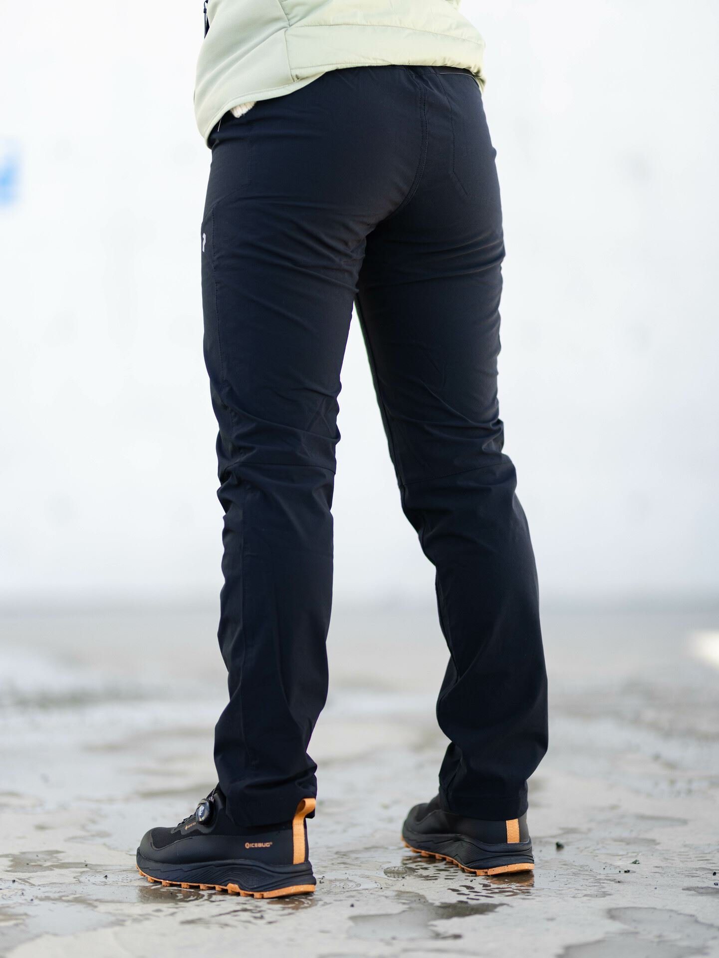 W Outdoor Soft Shell Pants