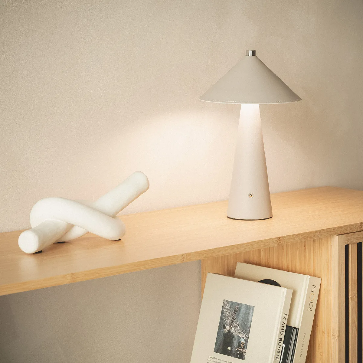 Ledkia Lampe à Poser Nhalma