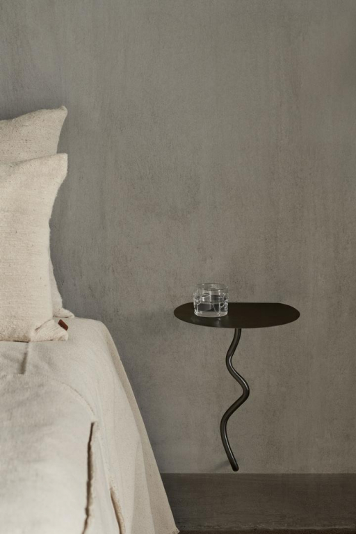 Ferm Living Curvature wandtafel 28x42 messing zwart