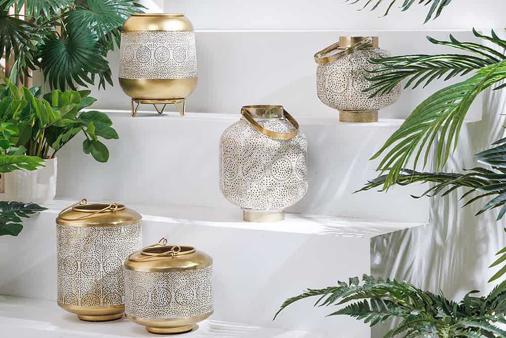 Deko Windlicht ORIENT 25cm gold Metall mit Patina handmade Laterne