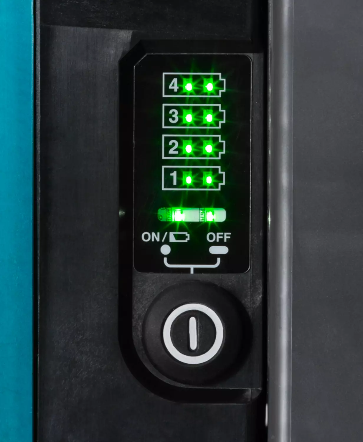 Makita 191A64-2 LXT 18V ruggedragen accustation PDC01 met 2x18V adapter
