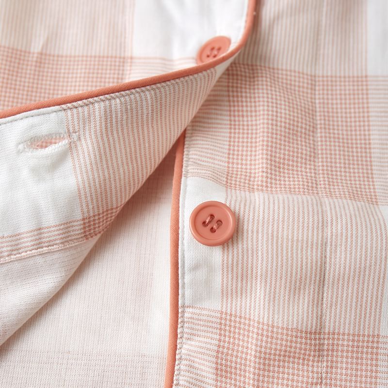 Finlies - Bijpassende pyjamaset voor koppels: top met lange mouwen, reverskraag, ruitjesmotief en knoopjes + broek