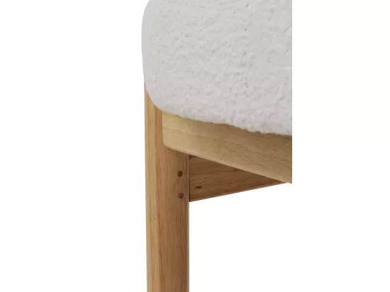 Pouf tapissé en boucle blanche avec structure et pieds en pin naturel