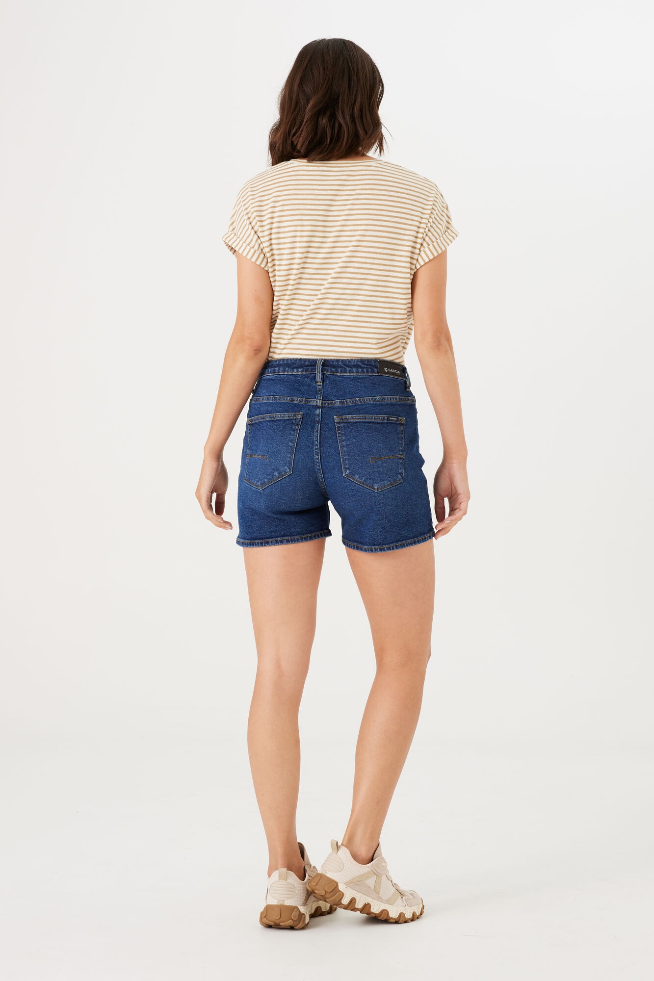Garcia Bermudas »Celia-slim fit«  Sommerhose In leichtem Used-Look