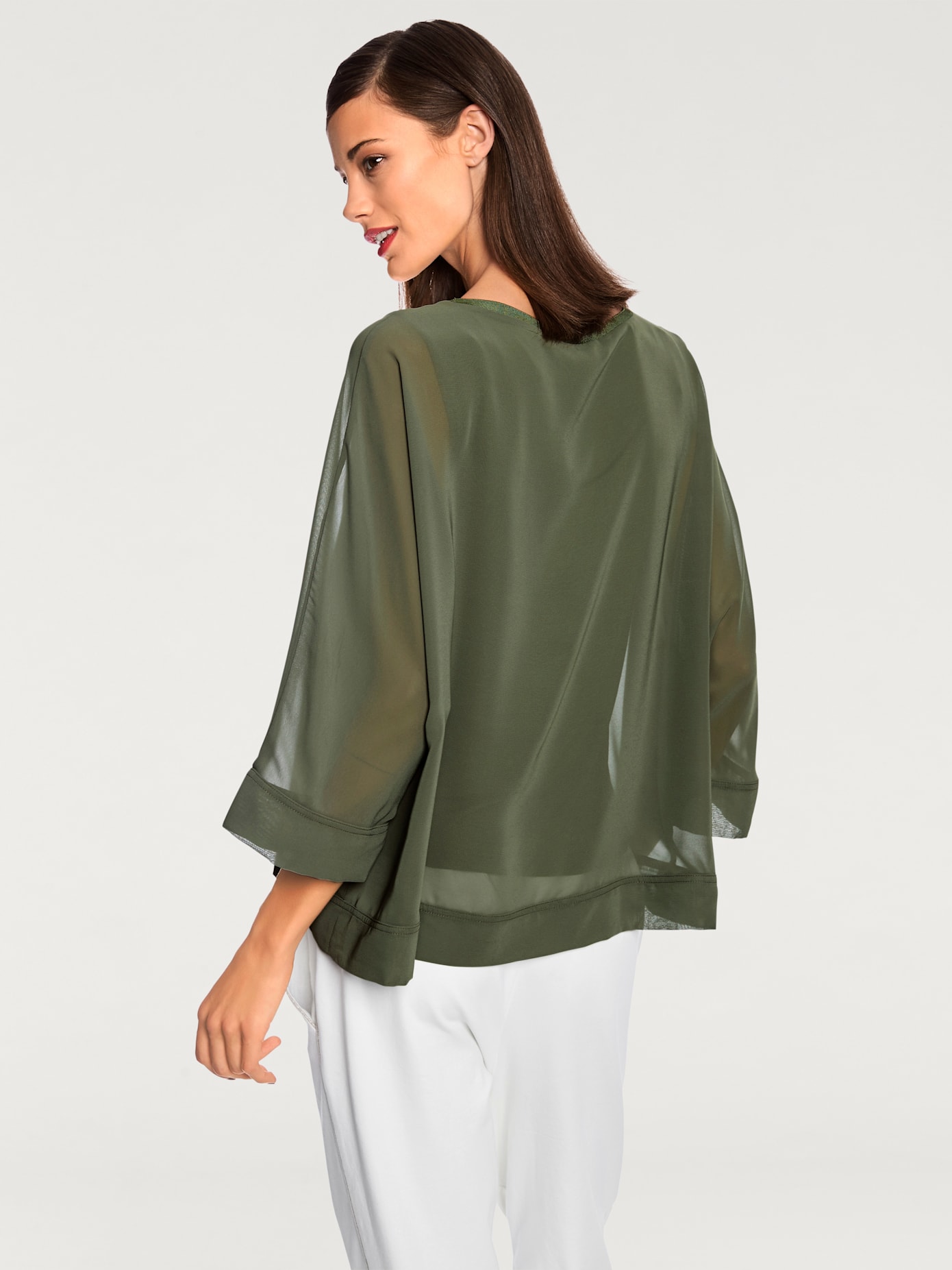 T-shirt look ample tendance