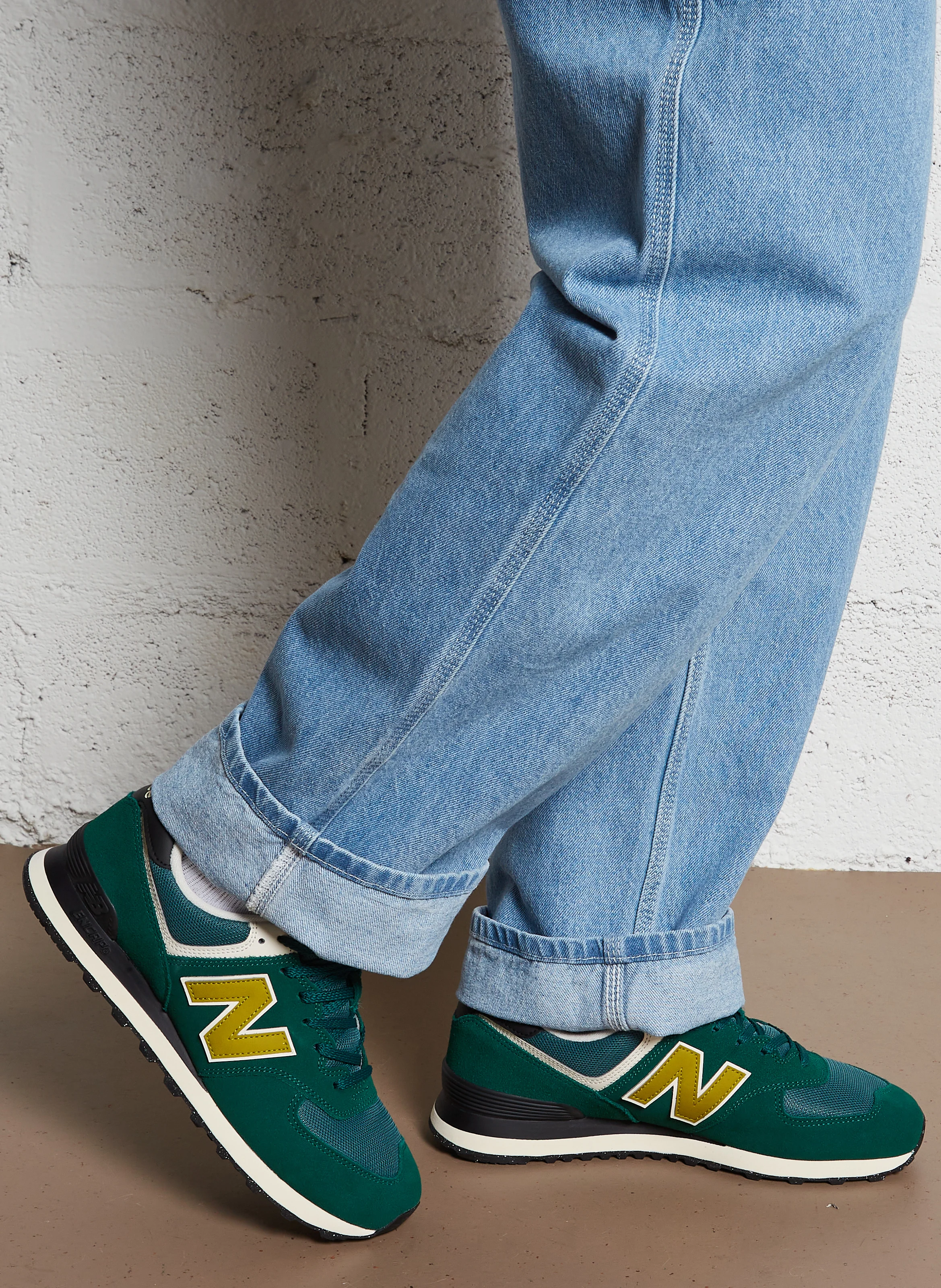 574 - Baskets basses en cuir velours | Vert