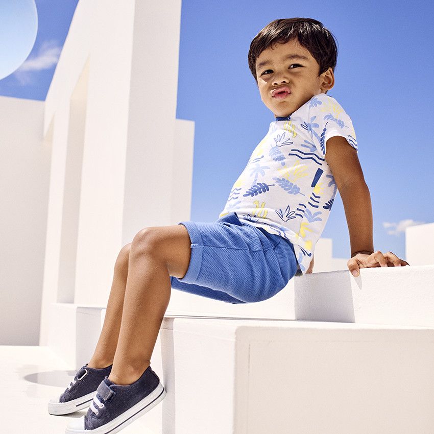 Ensemble 2 pièces avec t-shirt imprimé arty + short pour bébé garçon - Bleu moyen