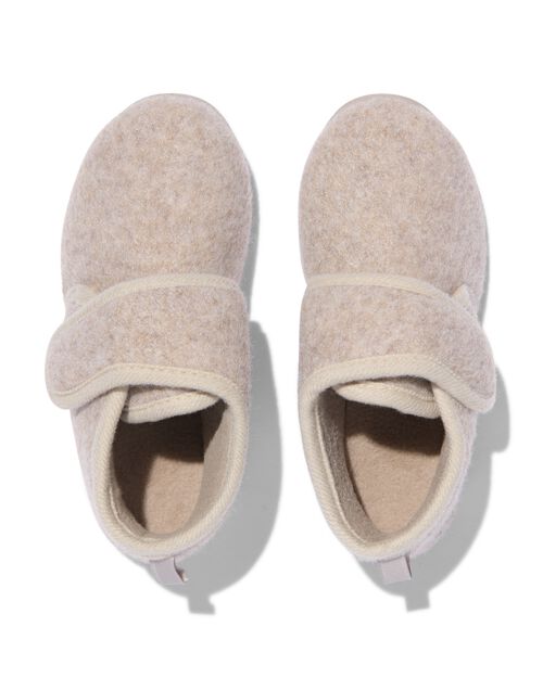 chaussons de crèche enfant en feutre rose