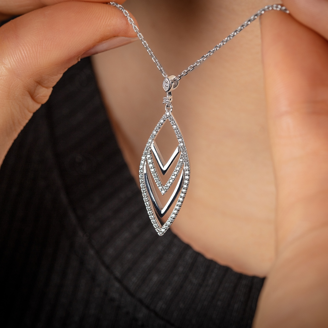 Collier mit Anhänger 925 Silber rhodiniert mit Zirkonia 43cm
