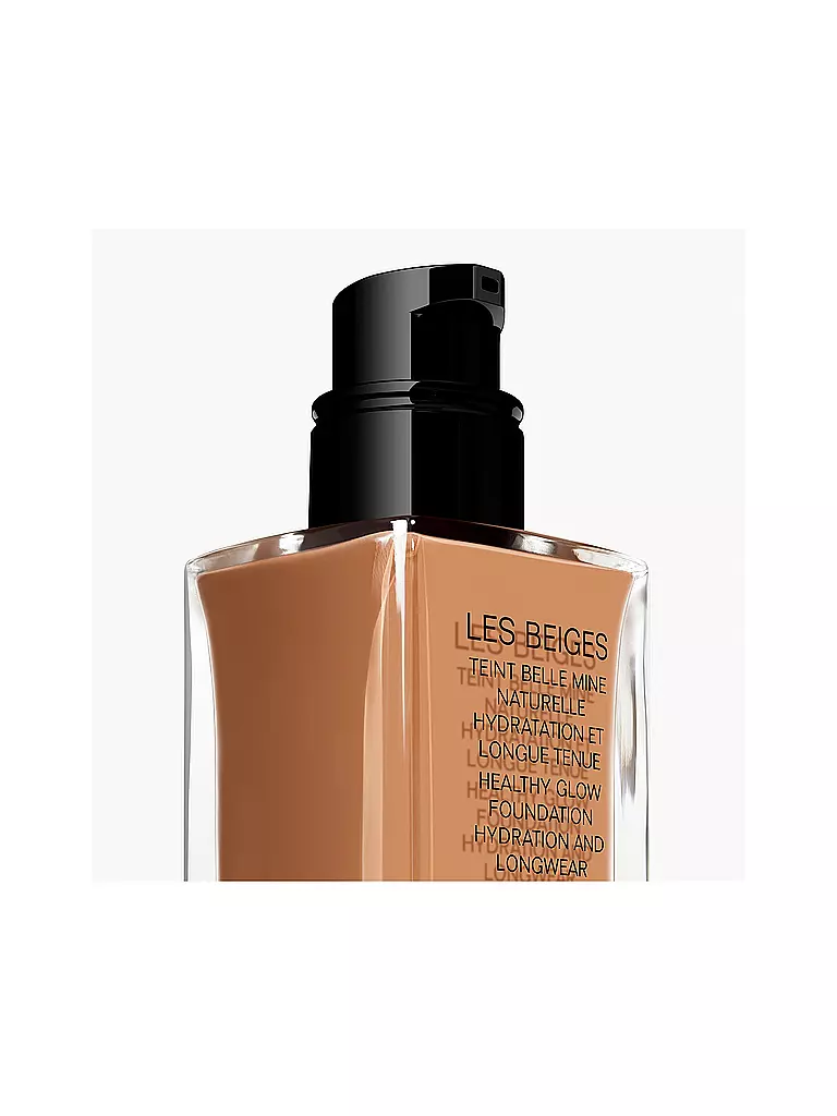 CHANEL FEUCHTIGKEITSSPENDENDE FOUNDATION MIT LANGEM HALT FÜR EINEN NATÜRLICH FRISCHEN TEINT 30ML camel