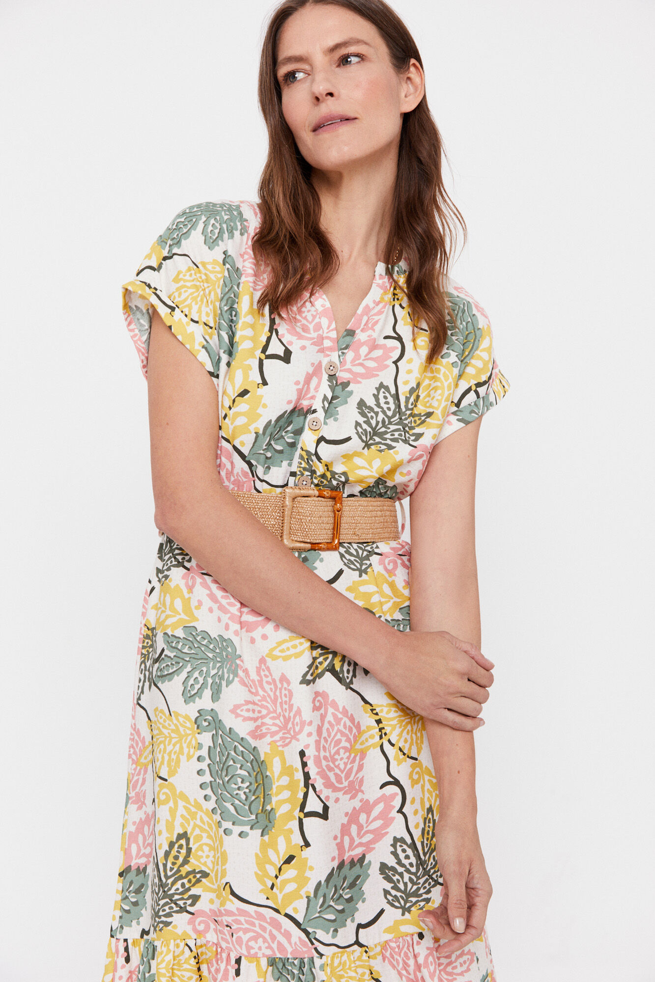 Vestido confortável com cinto - Estampa branca