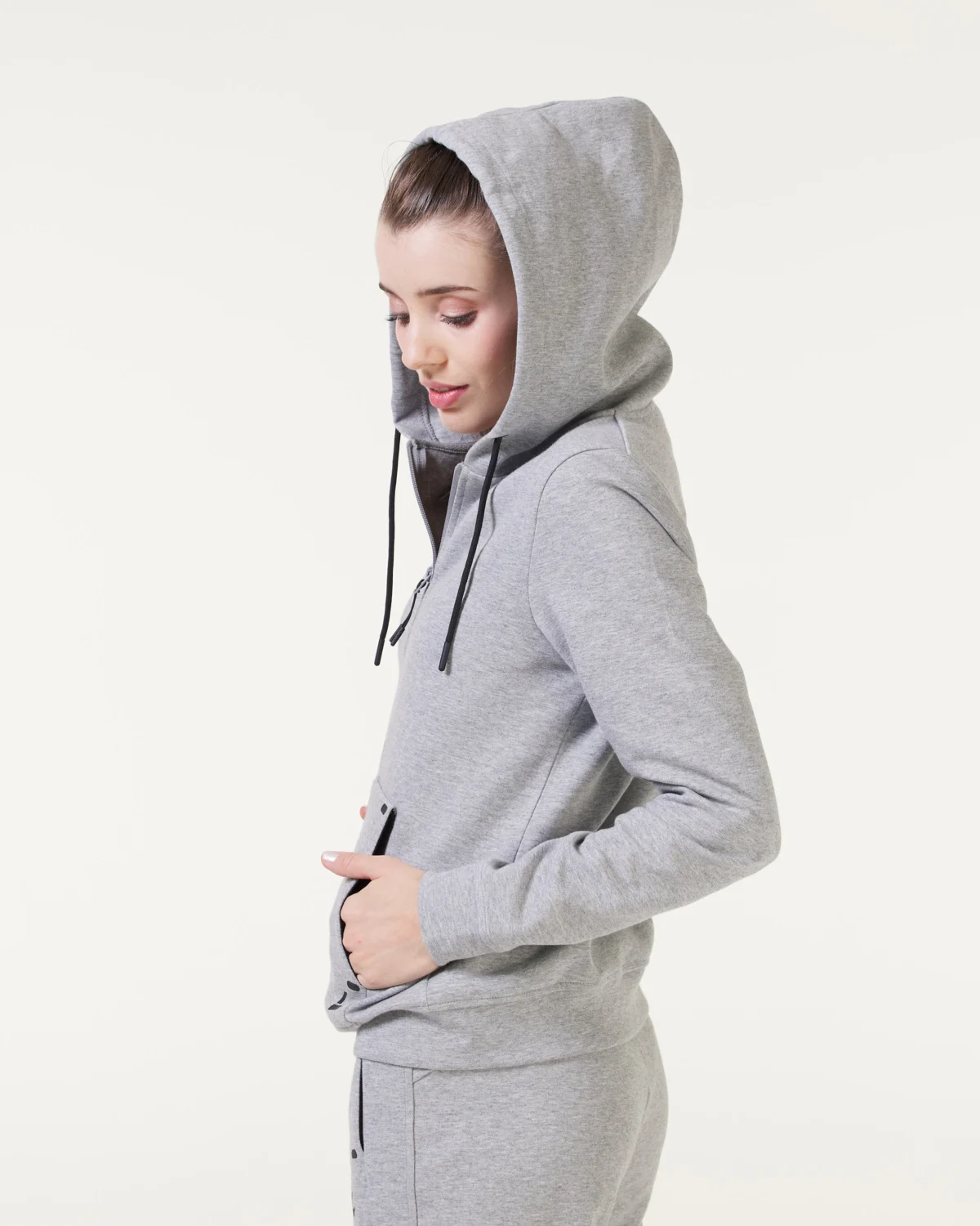 LEVITY Break Tech Hoodie Grey Melange