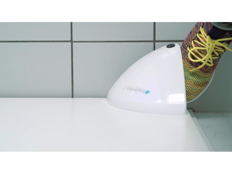 Hygienics.ch GmbH HyShell Fusstüröffner Weiss Die hygienische Lösung