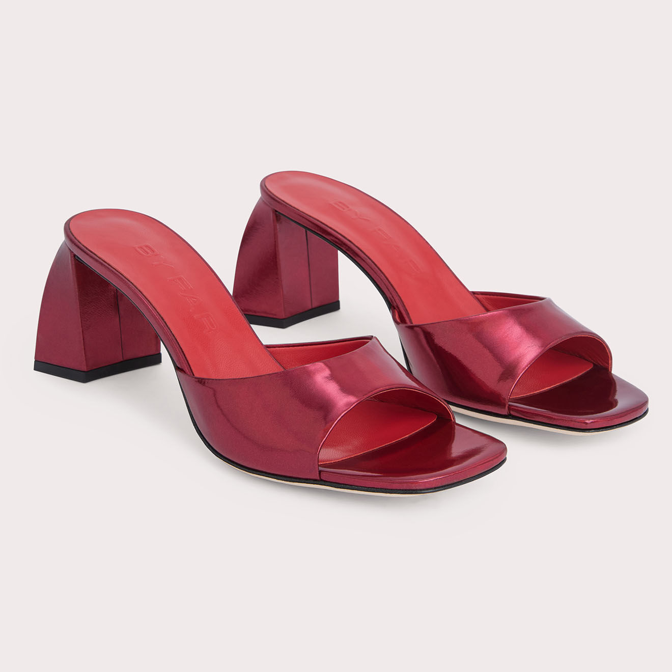 By Far Mules Romy rouges - Talon 7 cm