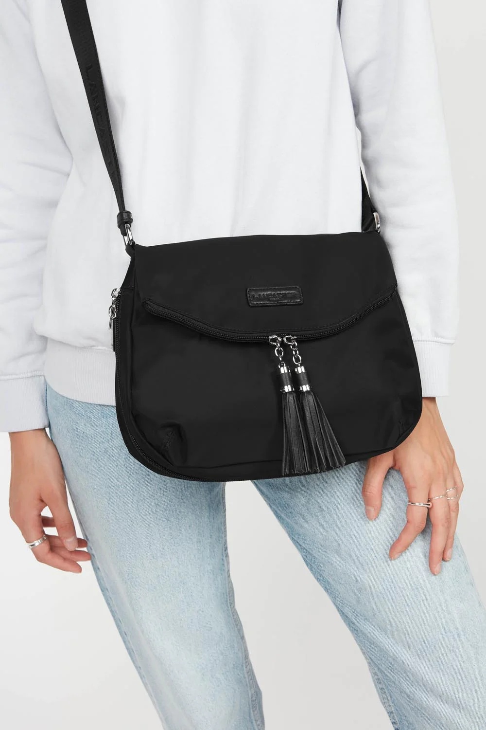 Basic Pompon-Sac besace