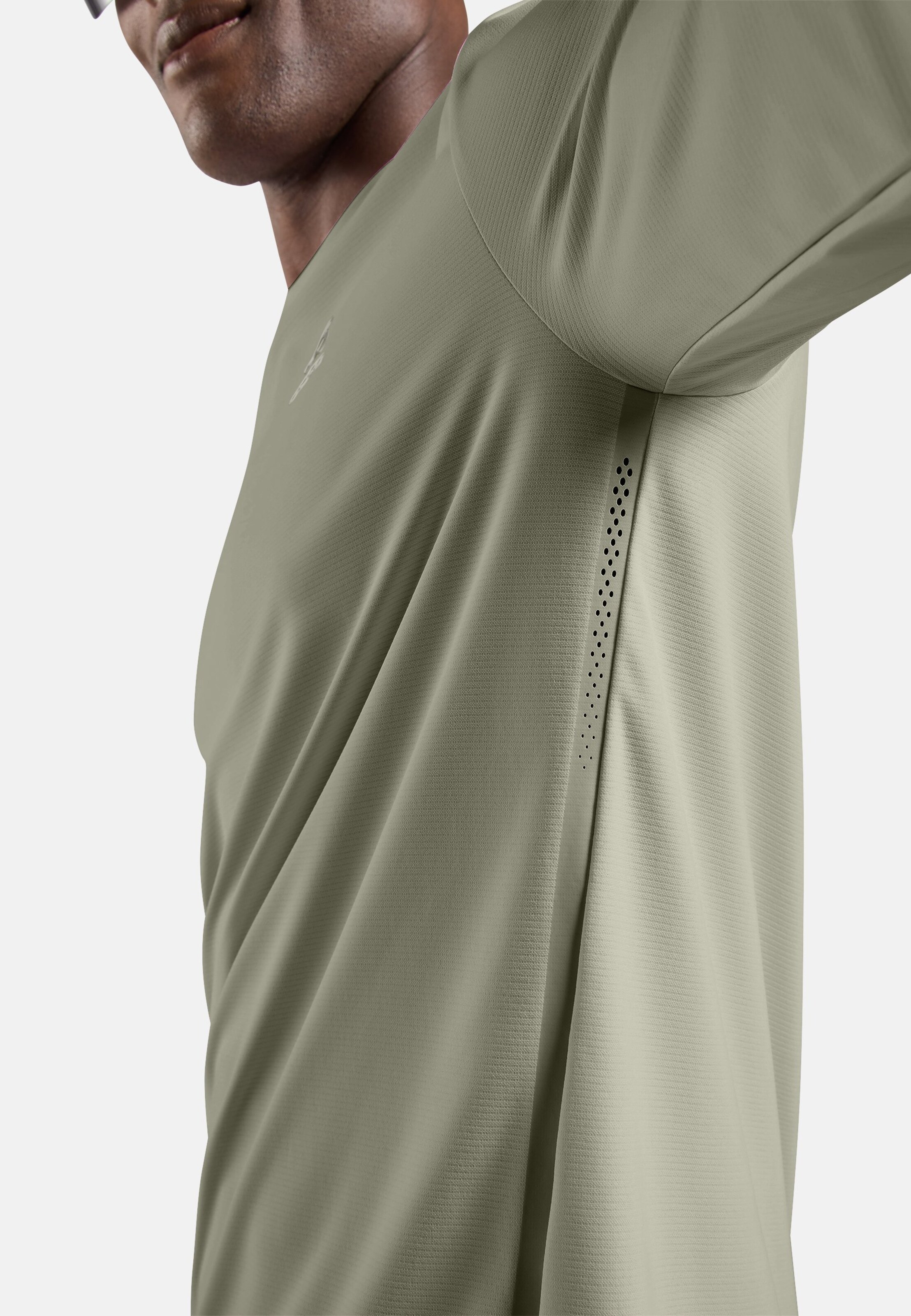 Zeroweight Chill-Tec Langarm-Laufshirt 2.0 in shadow
