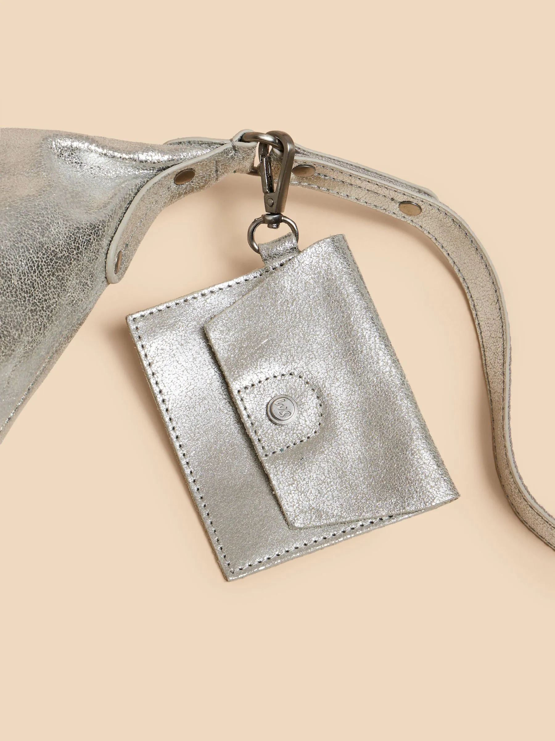 Zilver - White Stuff leren Fern crossbodytas