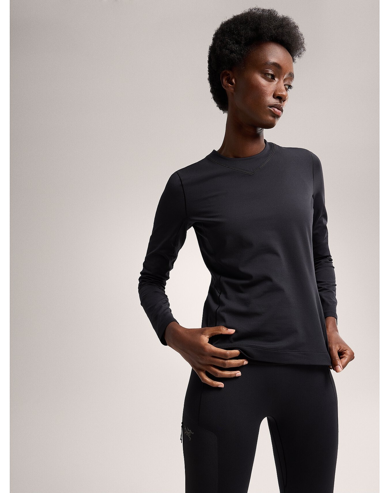 Rho Crew Neck LS Dame Black