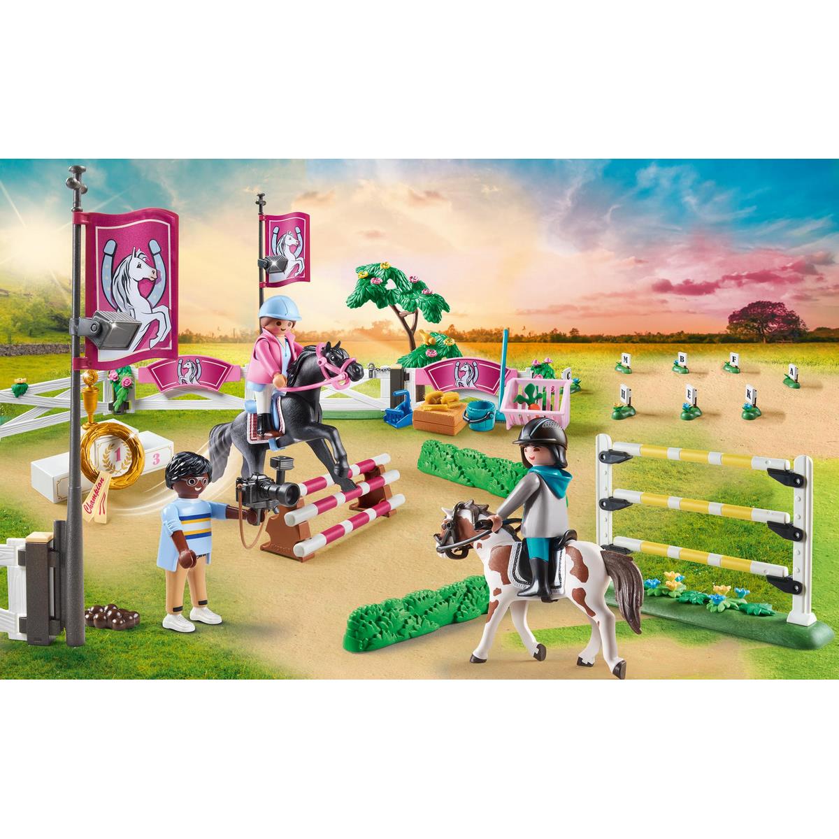 COUNTRY PARCOURS OBSTACLES CHEVAUX