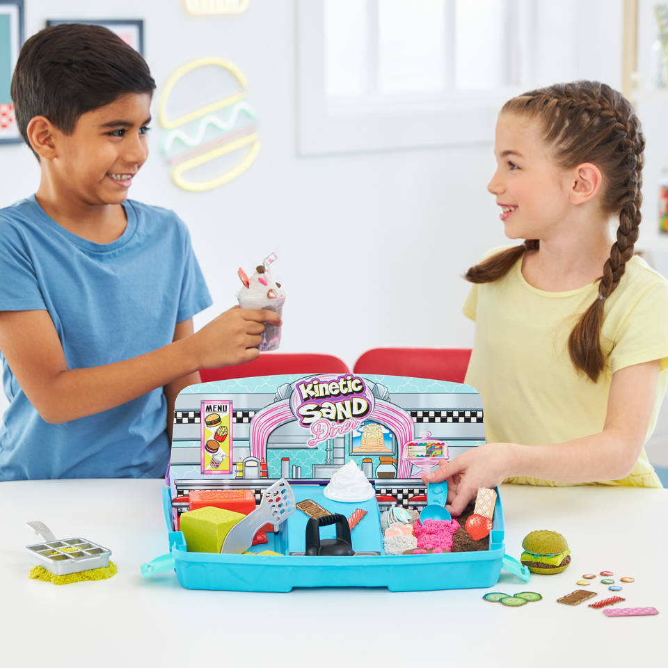 Kinetic Sand Grill 'n Scoop snackbar