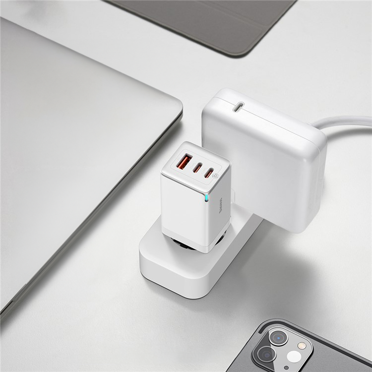 (65W) Dual USB C / USB A GaN5 Ladegerät Netzteil inkl. USB C Ladekabel - Weiss