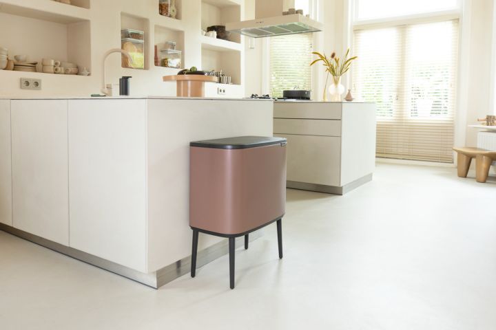 Bo Touch Bin 11   23 liter - Satin Taupe