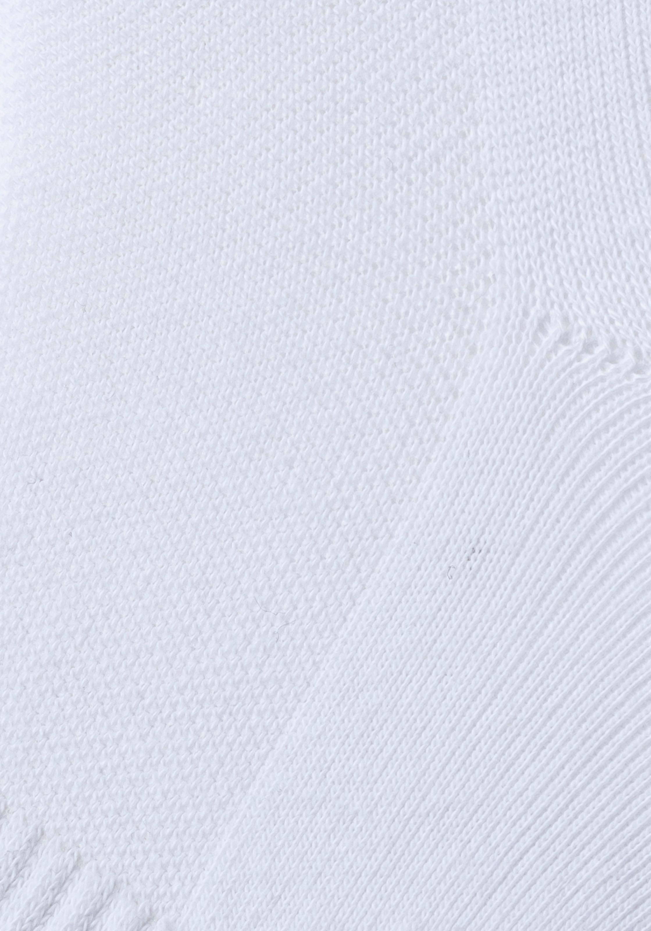 Bench. Sneakersocken Packung, 6 Stk. tlg. mit feiner Mesh Konstruktion und Mittelfussgummi