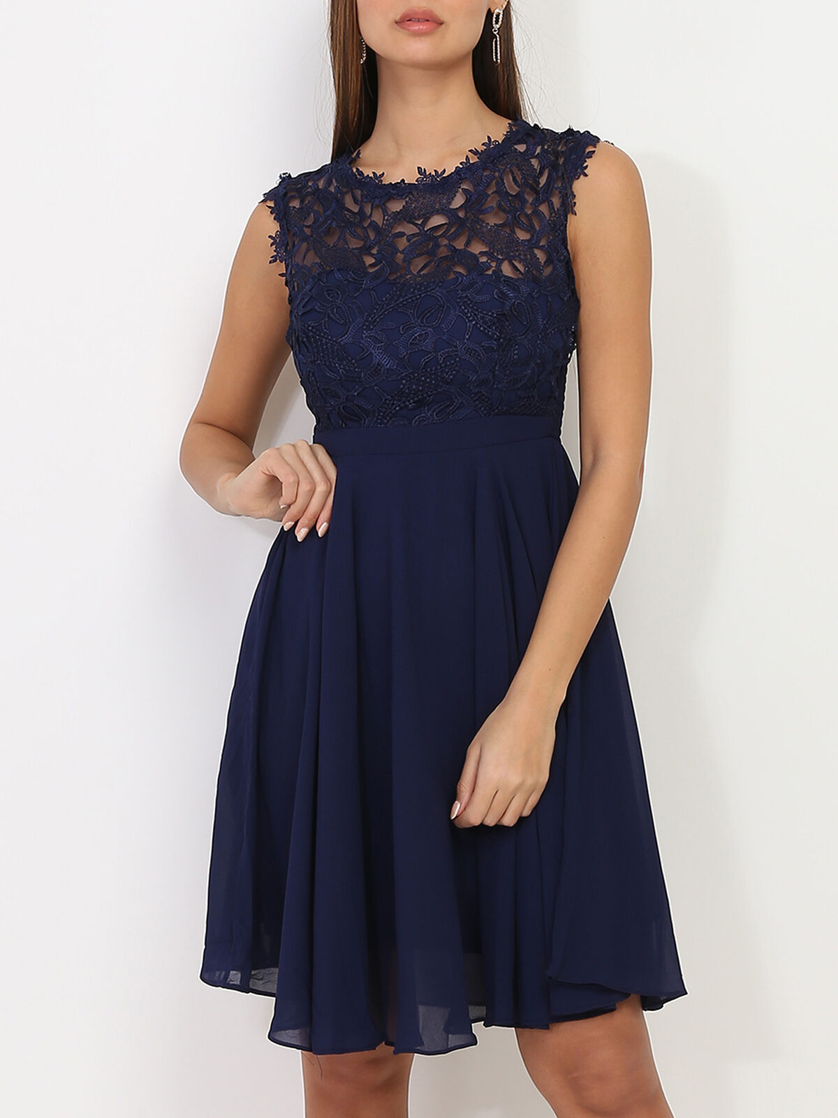 Robe avec dentelle- Bleu marine