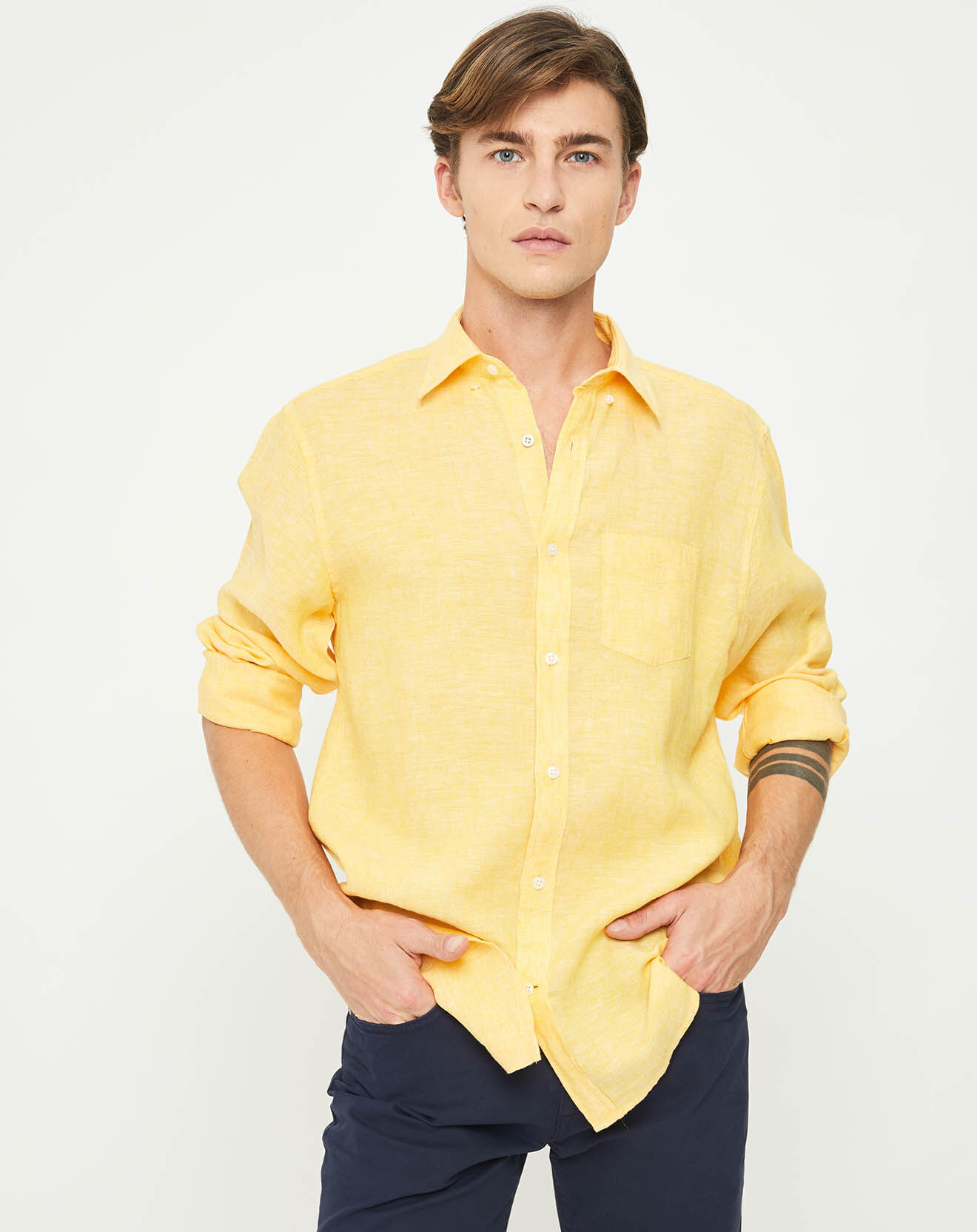 Gant Chemise droite 100% Lin chiné jaune