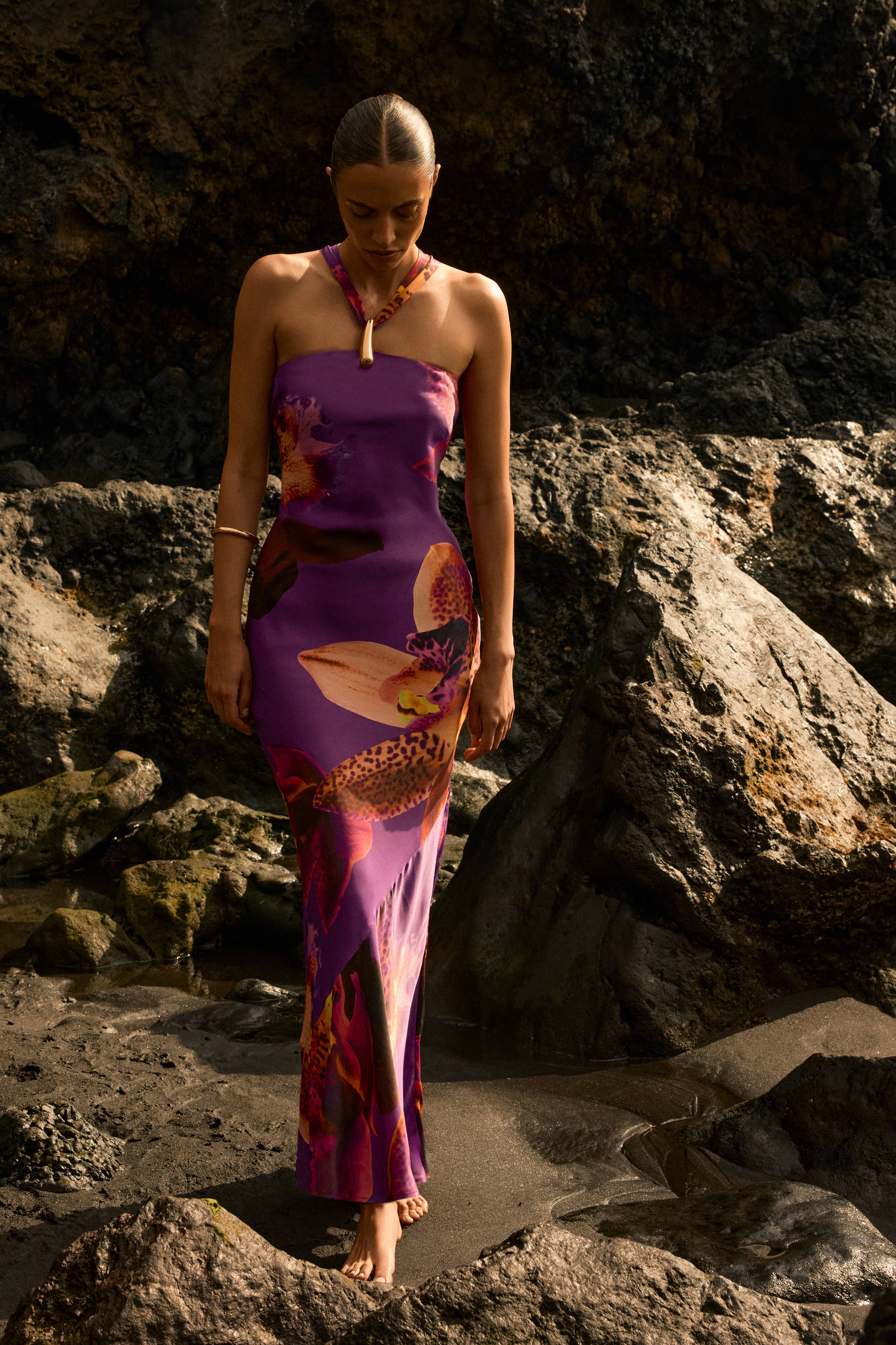 KarenMillen Robe Longue Dos Nu En Satin De Viscose À Imprimé Floral