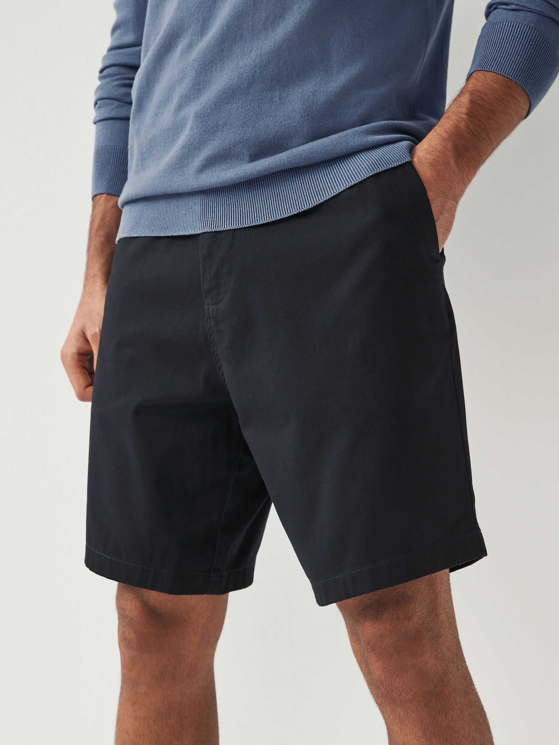 Donkerblauw - Straight fit - Chinoshort met stretch