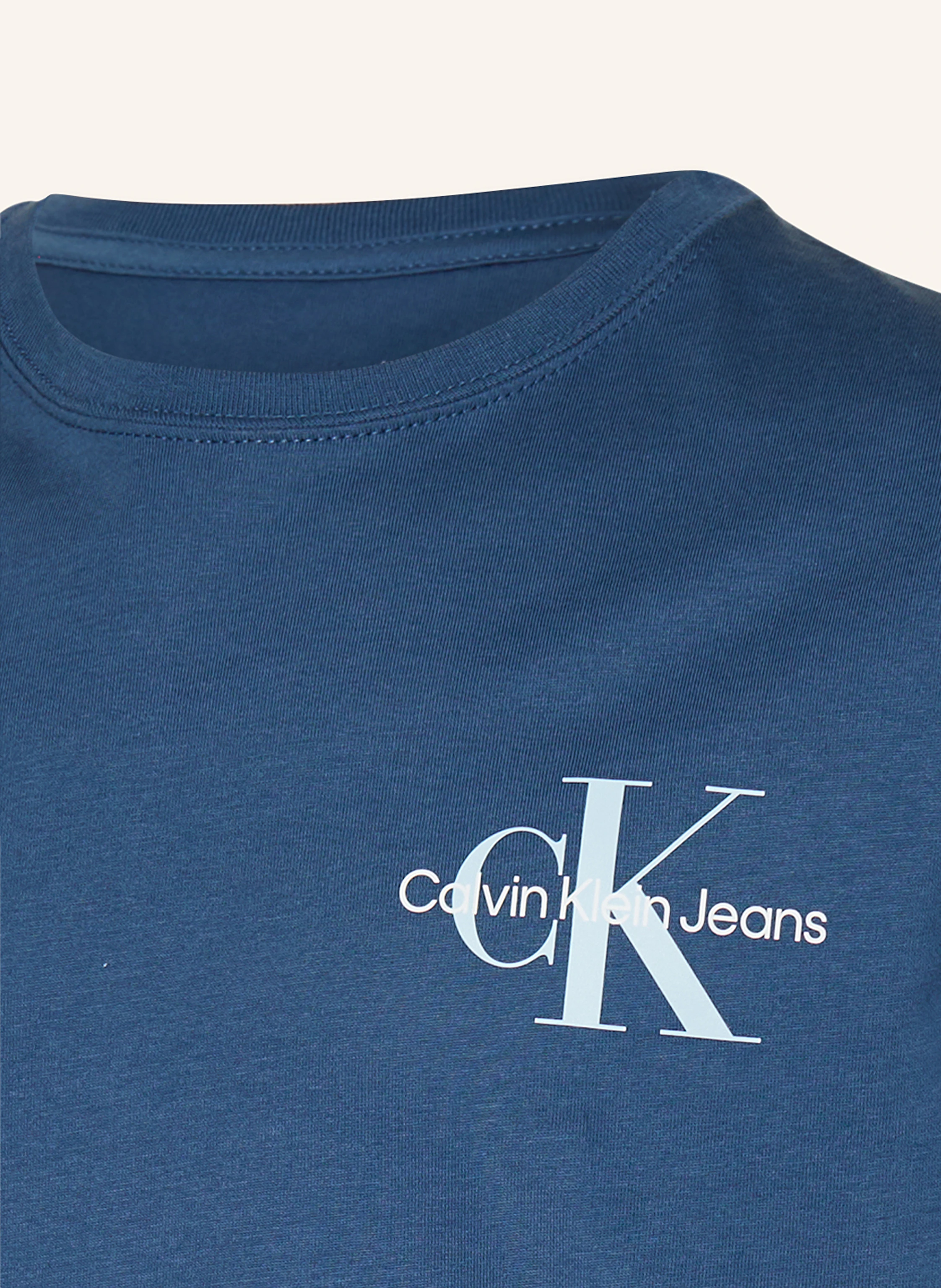 Calvin Klein T-Shirt