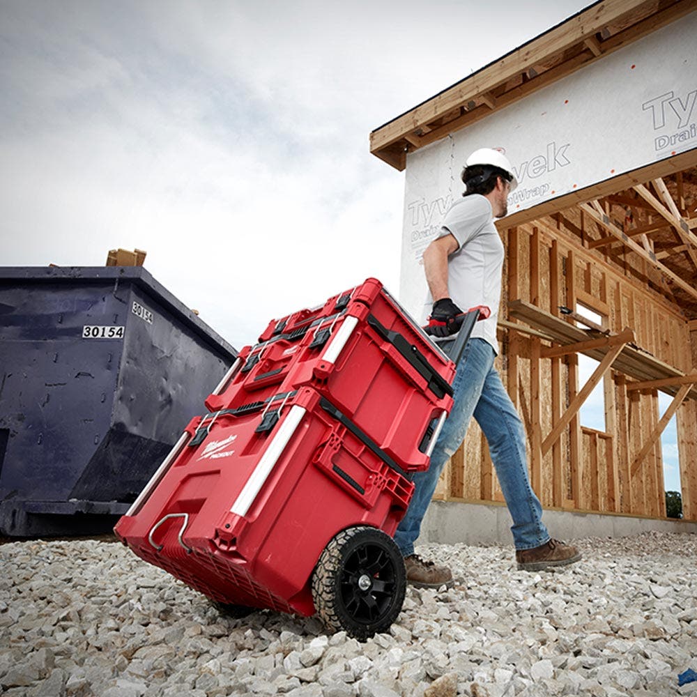 MILWAUKEE PACKOUT™ Tool Box 48228424
