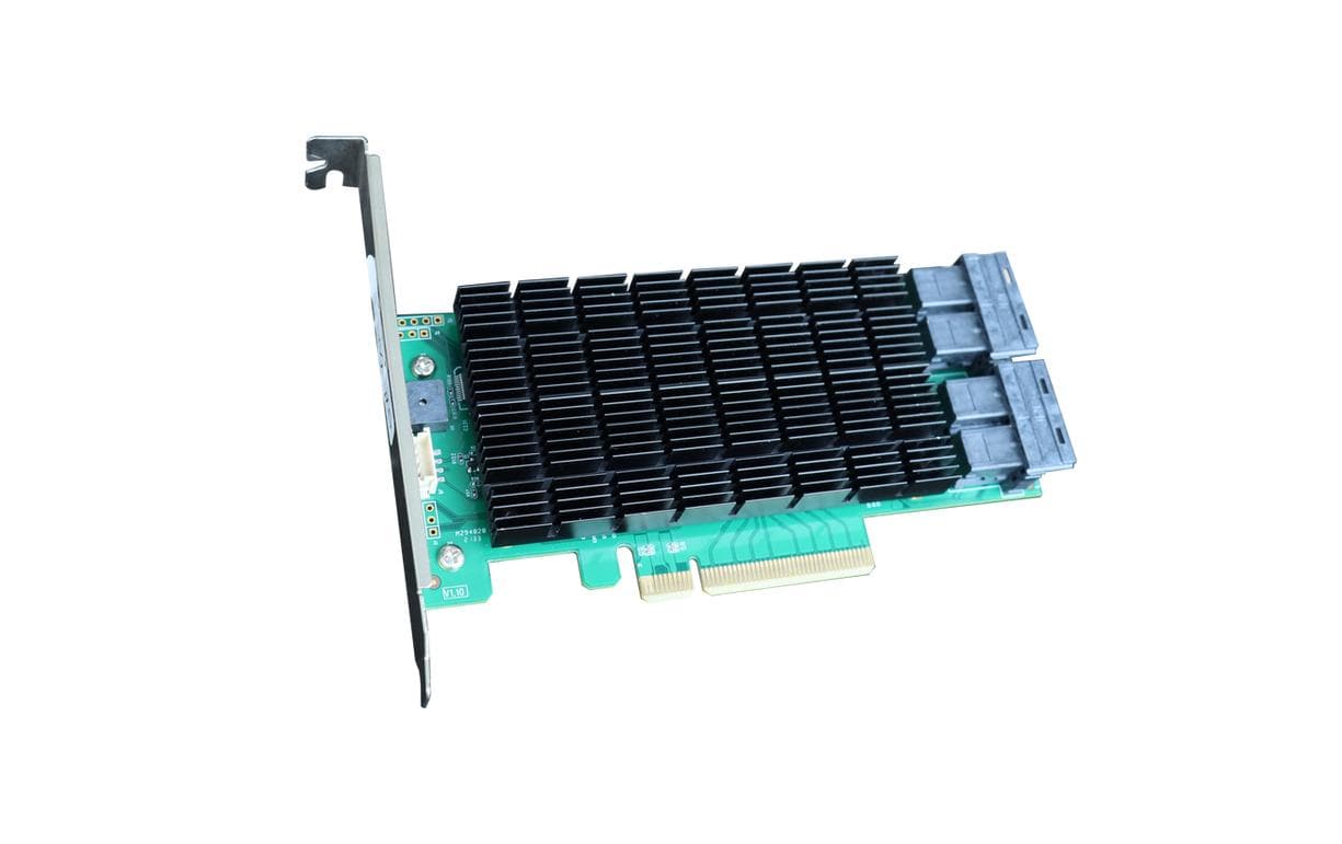 Host Bus Adapter Rocket R720L 16 Kanäle, 4x SFF-8643<br>Kosteneffiziente 12G SAS HBA für direkte Speicheranbindung ohne RAID (optional OS-RAID möglich) – perfekt für kompakte Workstations und einfache DAS-Konfigurationen