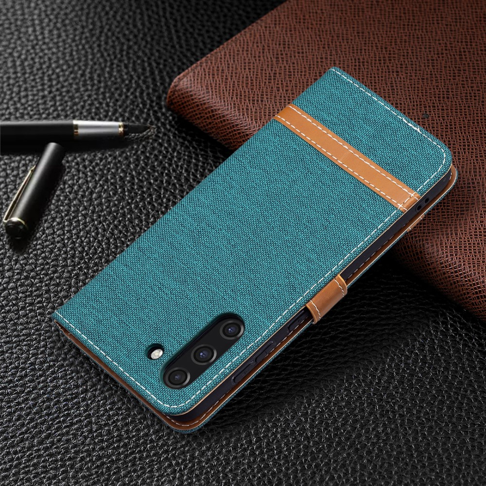 Samsung Galaxy S21 FE 5G Stoff Tasche im Jeans Look mit Kartenfach   Magnetverschluss - Grün / Braun
