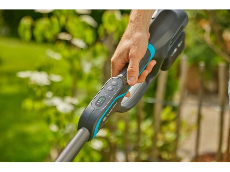 GARDENA Akku-Rasentrimmer PowerCut Ready-To-Use Akku-Trimmer mit PowerBoost-Modus