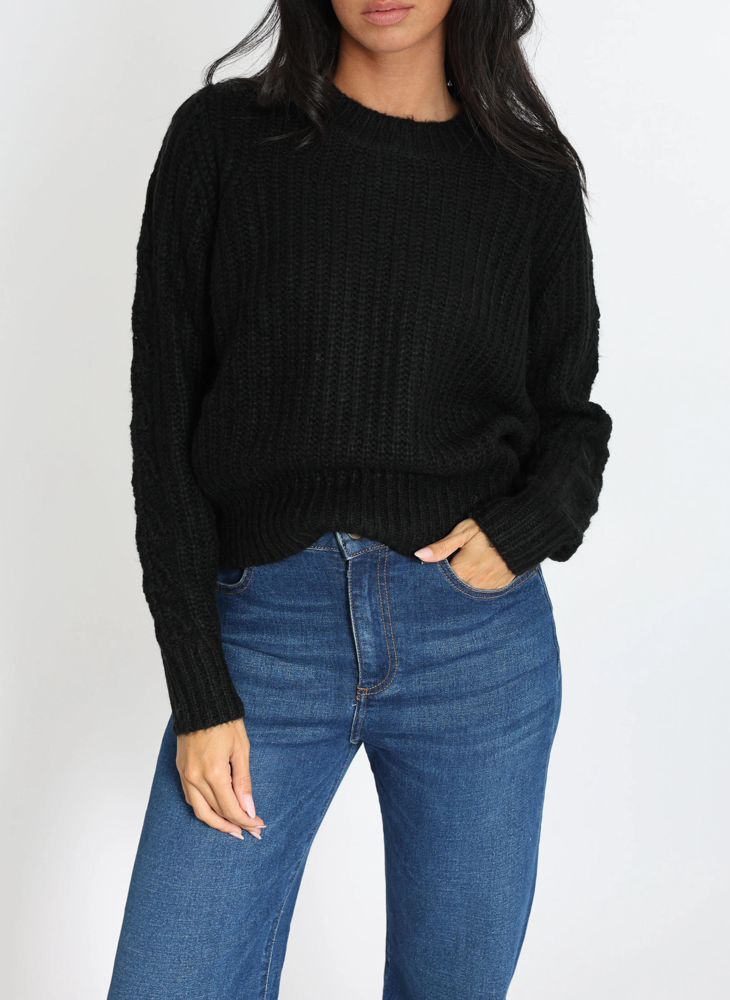 LANA - Pull droit col rond en maille mélangée | Noir