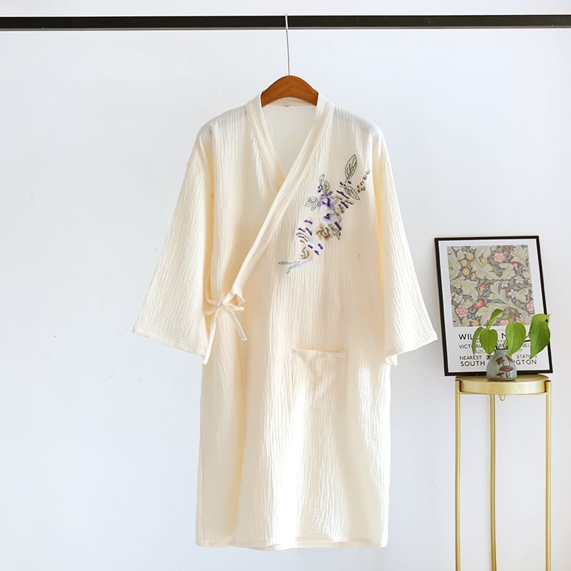 Finlies - Pyjamajas met geborduurde bloemen