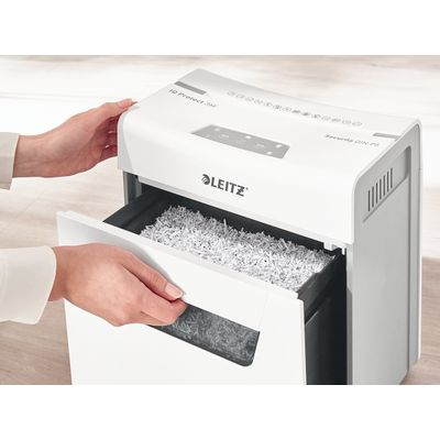 Leitz IQ Protect 3M - destructeur de documents coupe croisée - 3 feuilles - Corbeille 10 litres