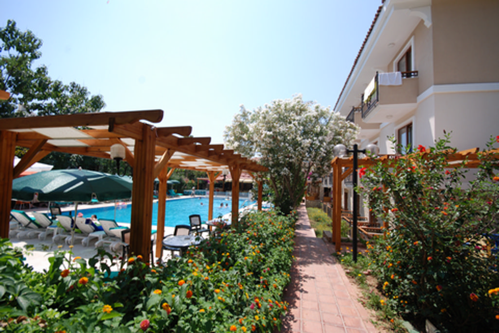 Perdikia Beach Halfpension - Hotel