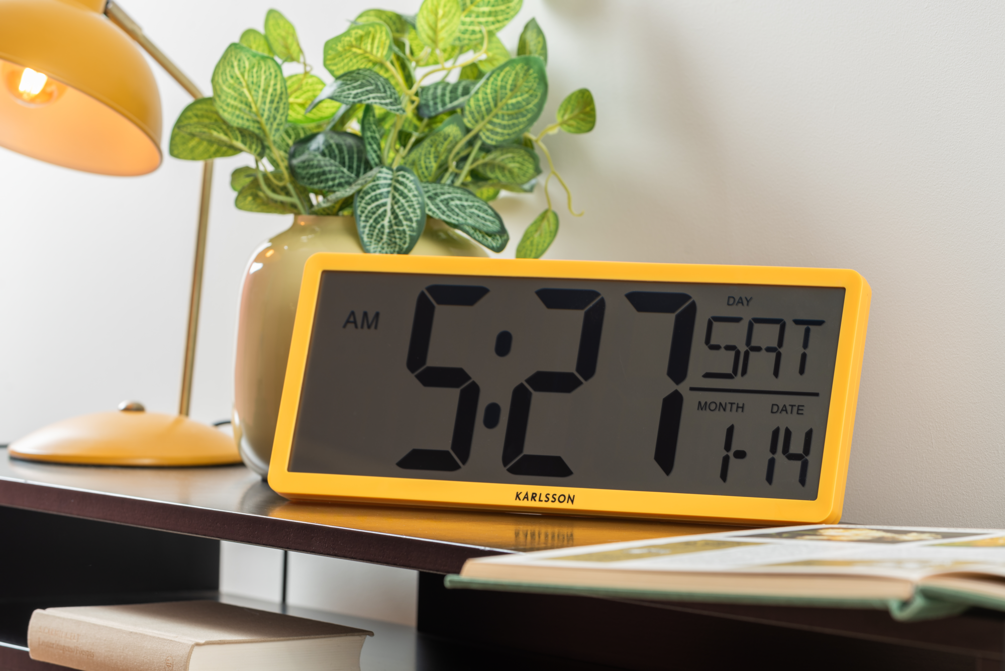 Wall/Table clock Retro LCD bright yellow