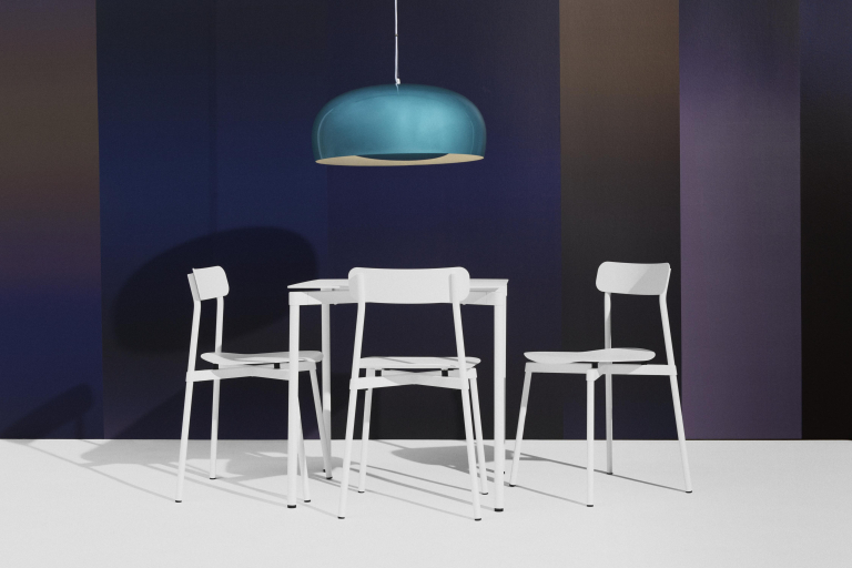 Petite Friture Fromme eettafel 70x70 Coral