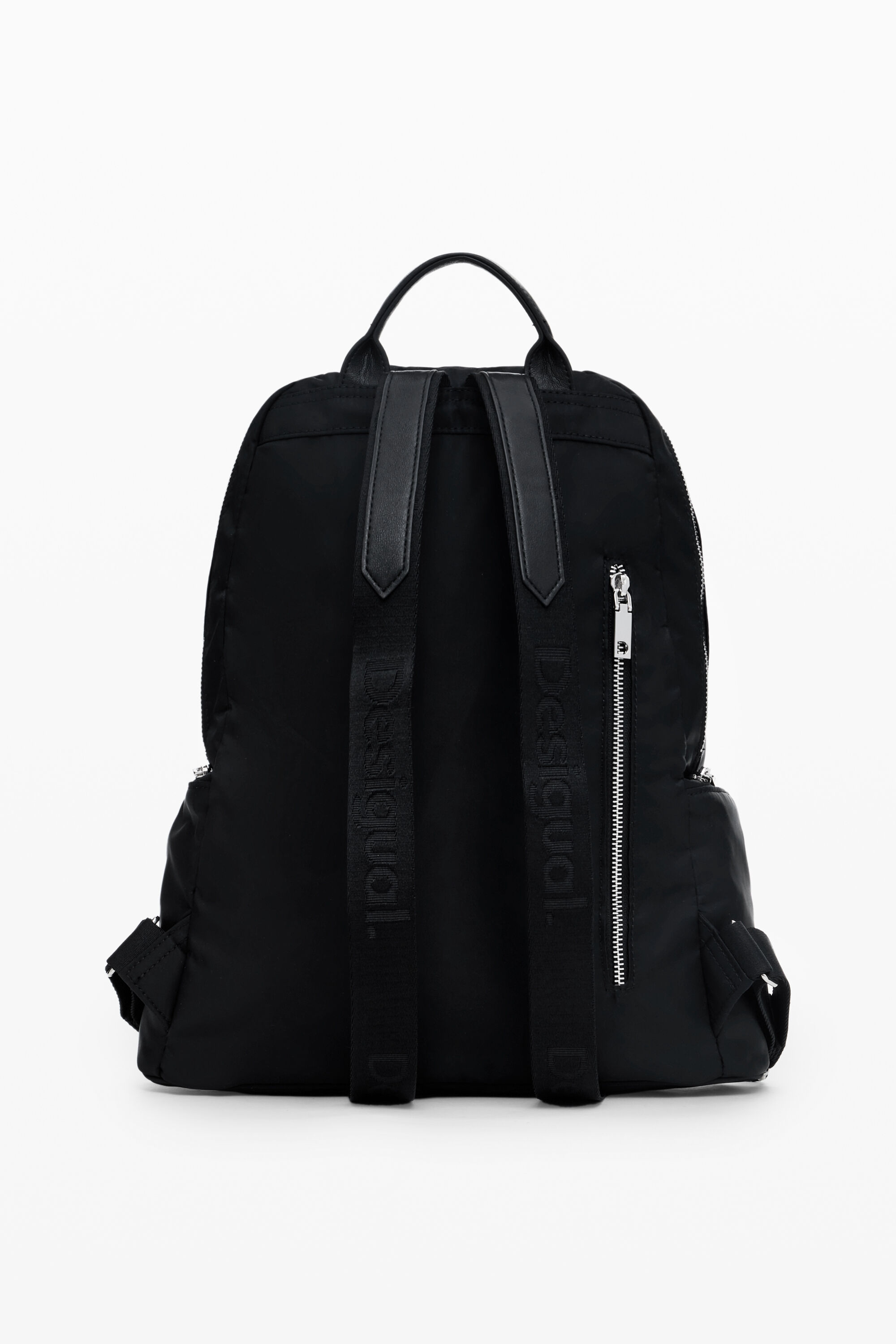 Mochila mediana varios bolsillos