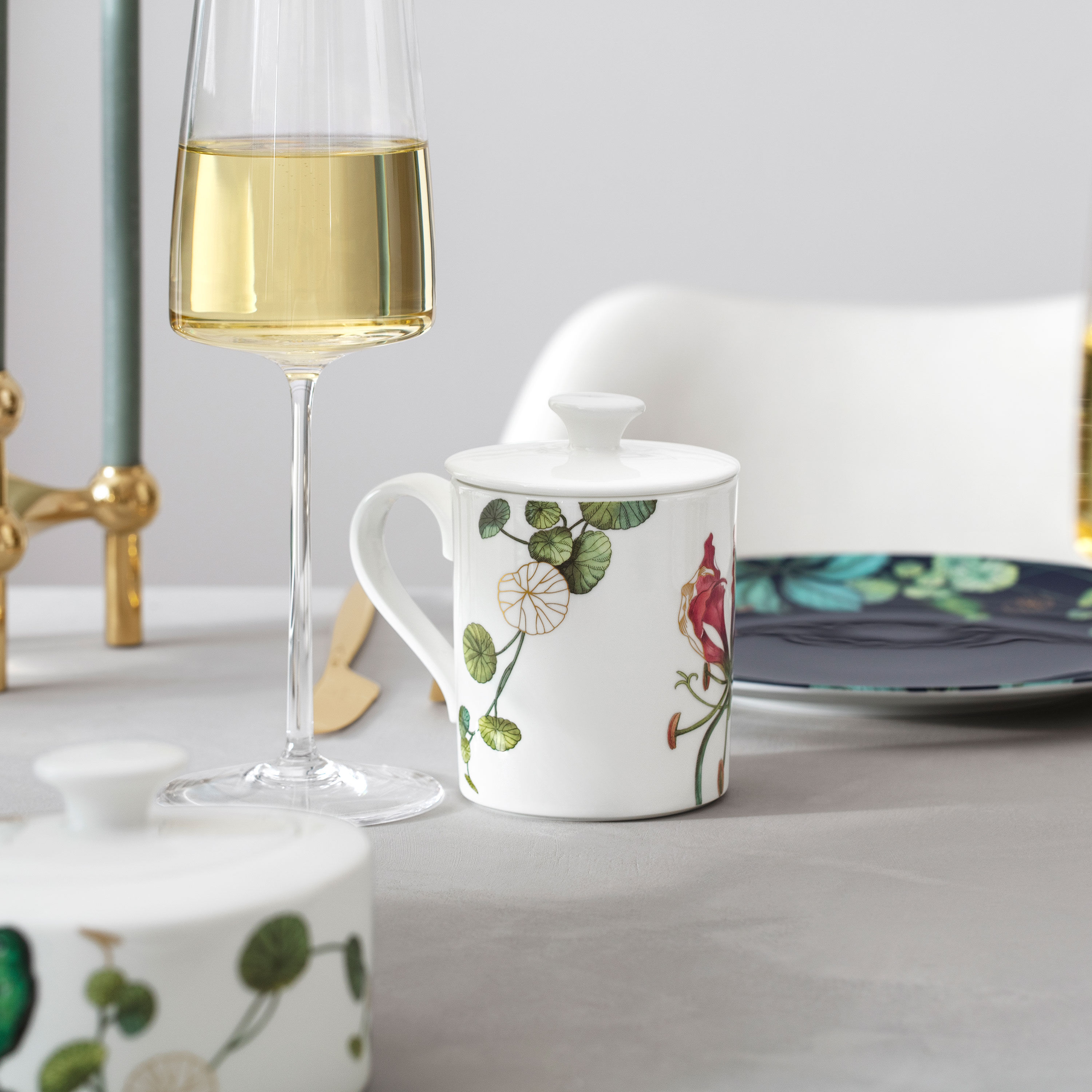 Avarua Mug Multi-colored, 8.8 oz, Premium Bone Porcelain