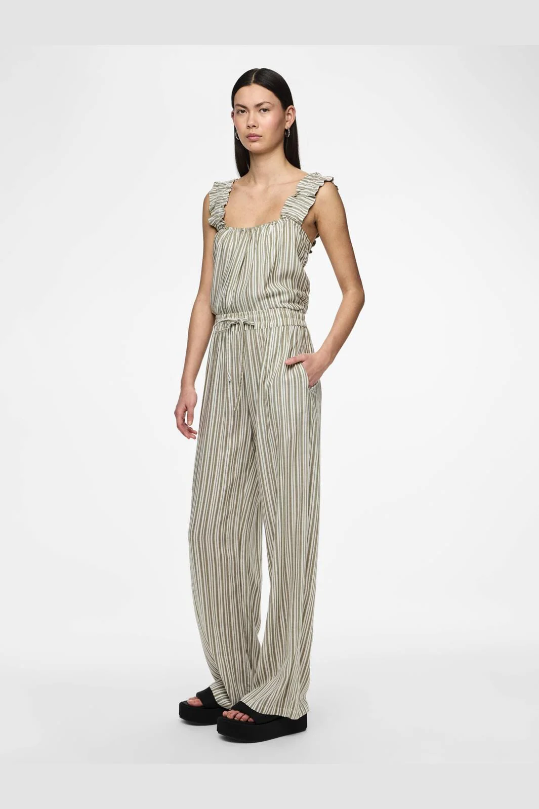Pieces Pcalvina Pants 4472396 laurel oak cloud dancer