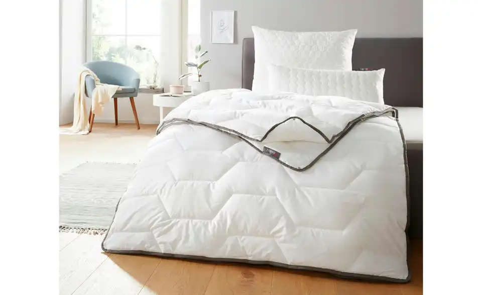Leicht-Steppbett 220 cm 8 cm 155 cm 1400 g