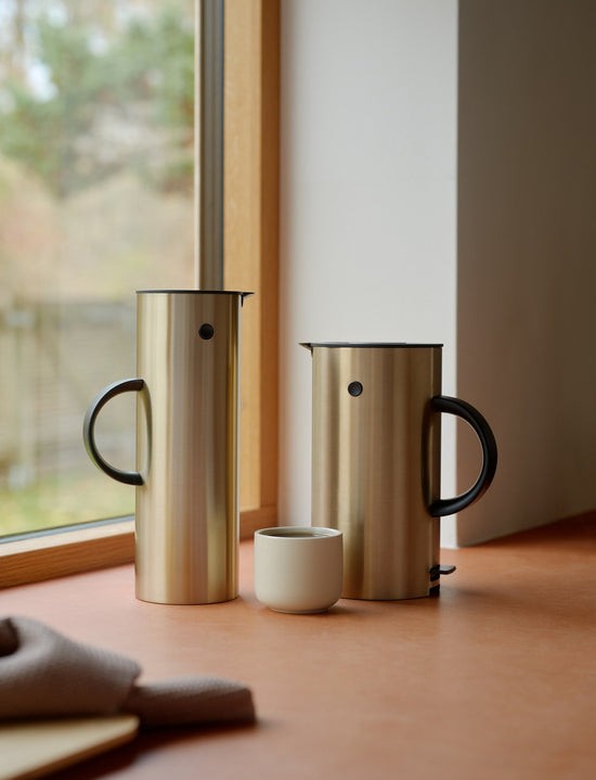 Stelton - EM77 Electric Kettle 1,5 L - Brushed brass